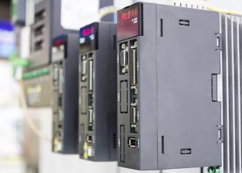 imgi_19_plc-controller-industrial-machine_29362-3 (1)